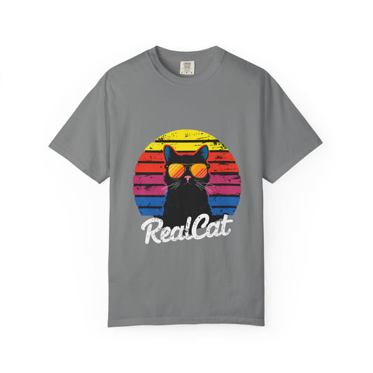 Retro Cat Graphic Unisex T-Shirt - RealCat Design